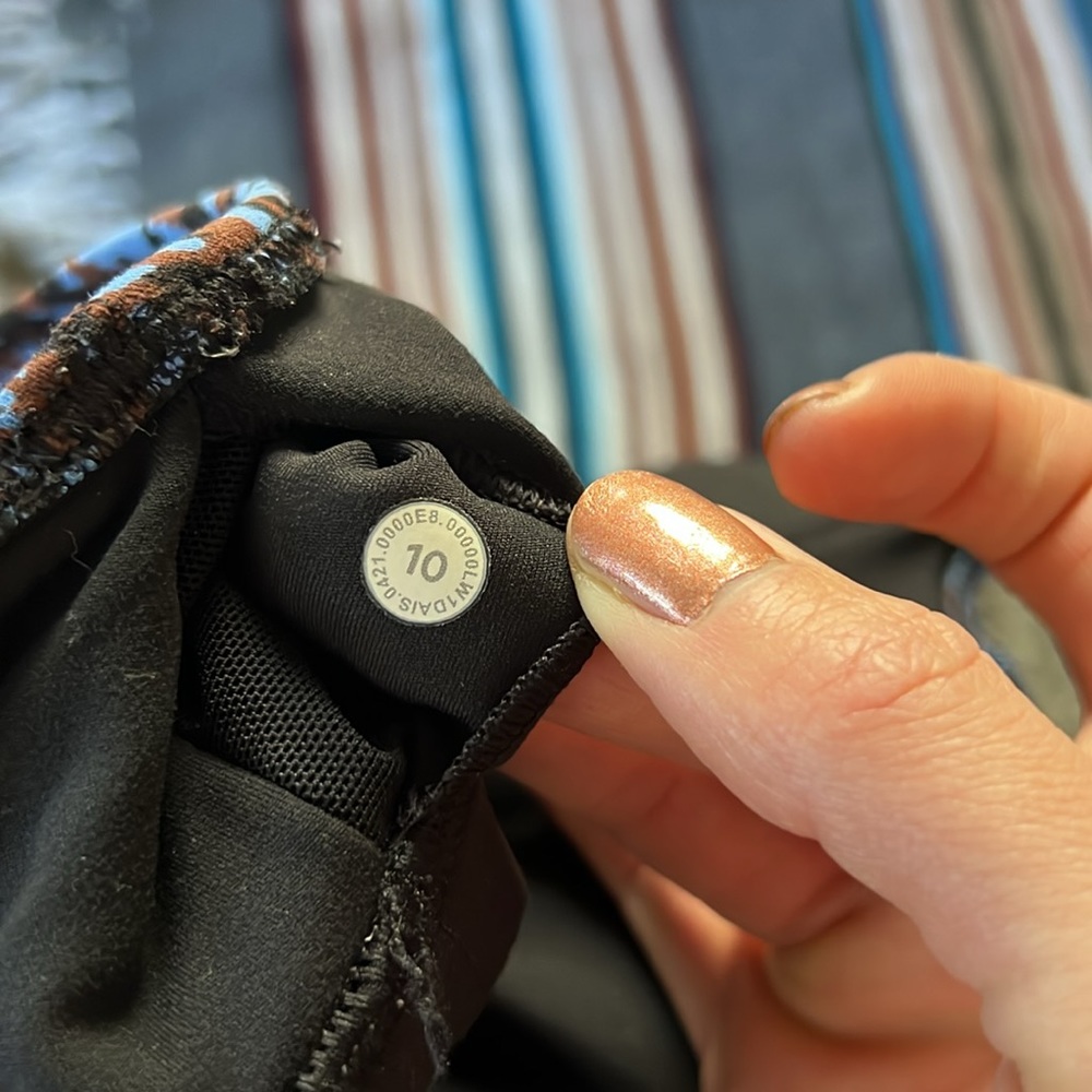 Lululemon Align Tank 10 - Picture 5 of 5